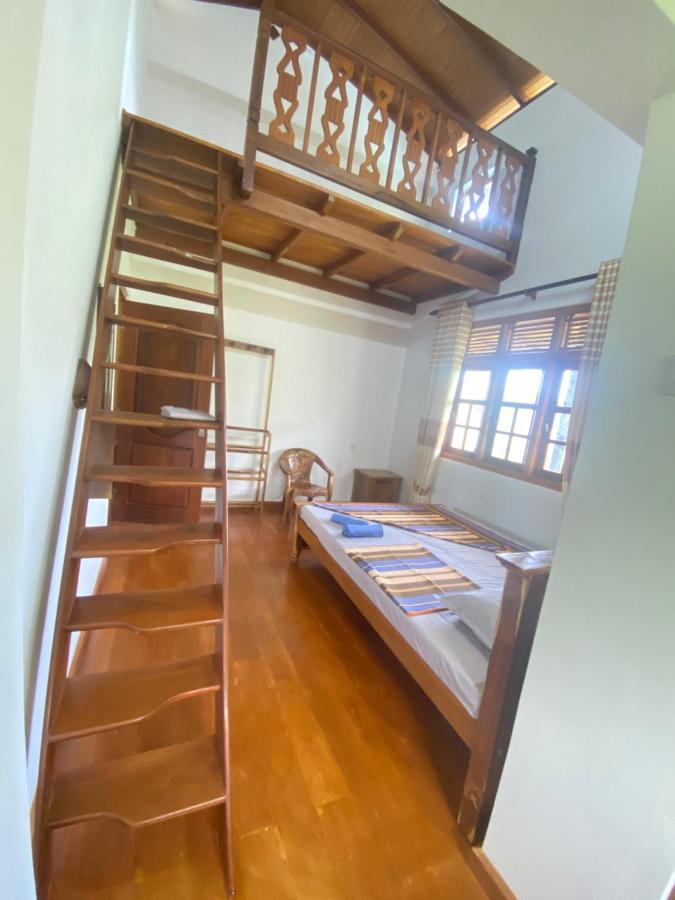 Bed and Breakfast Happy Feet Diyaluma Koslanda Esterno foto