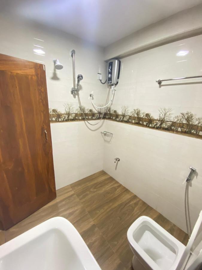 Bed and Breakfast Happy Feet Diyaluma Koslanda Esterno foto