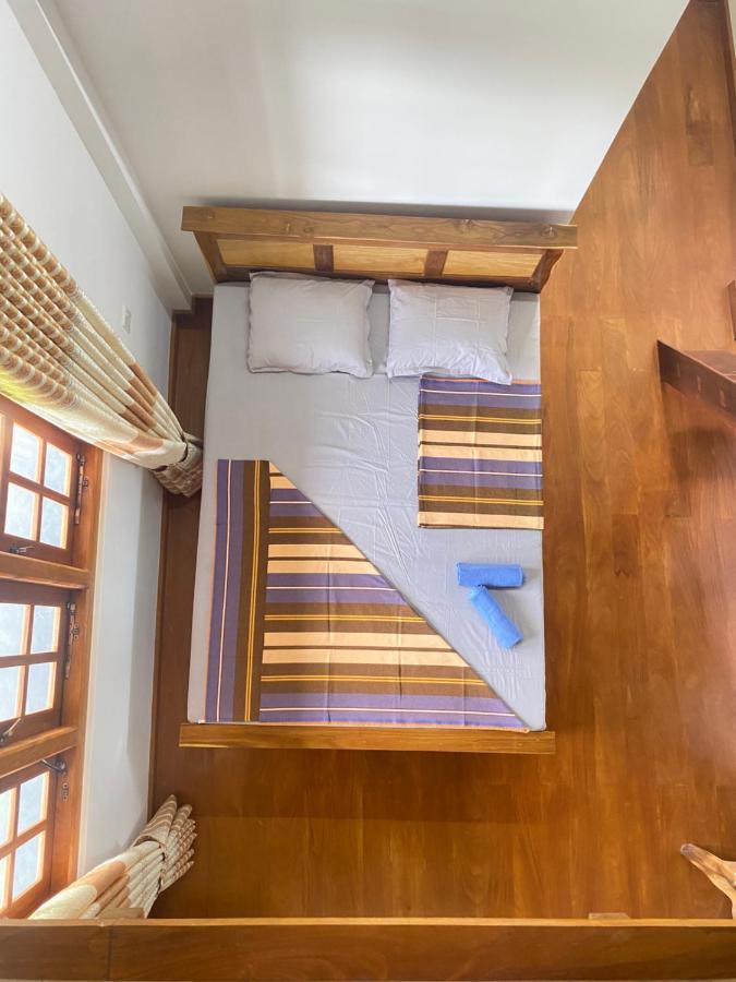 Bed and Breakfast Happy Feet Diyaluma Koslanda Esterno foto